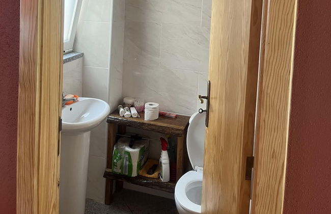 1 bed - Sleeps 4 - Pets - Balcony - Mtn View - Foto 9