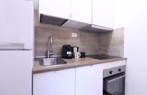 Piazza Navona Apartments - Photo 64