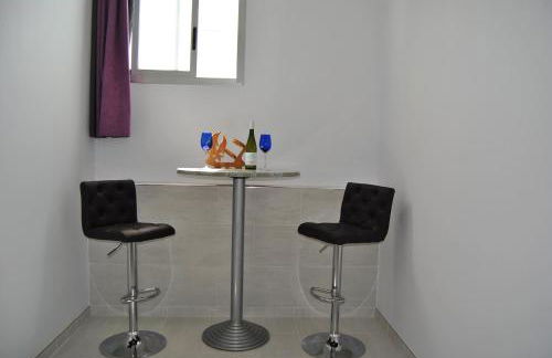 Big Villa Tauro with Private Heated Saltwater Pool & Jacuzzi & BBQ & Game Room & Arcade Games - Foto 76