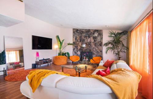 Disco House- The 70s Experience w Pool Spa - Foto 12