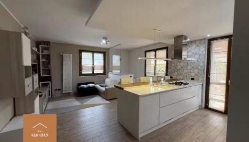 Large apartment with private garden - Foto 2, stove