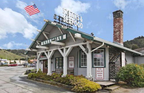 @ Marbella Lane Tuscan Villa with Hot Tub - Photo 144