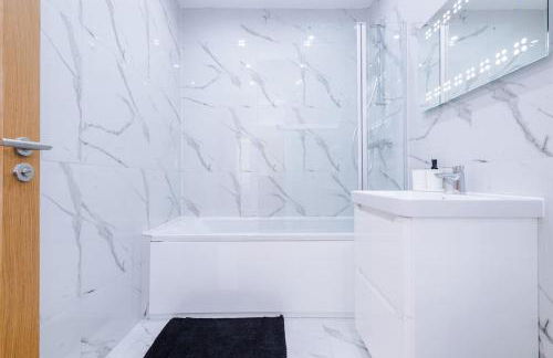 Heart Of Didsbury, Private Gated Car Park by HASS HAUS - Foto 18