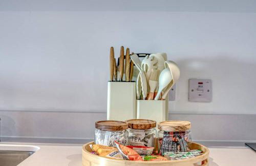 1-BR Flat in Eccles - 1 Minute Walk to Train & Tram Station - Sleeps 3 - Foto 18