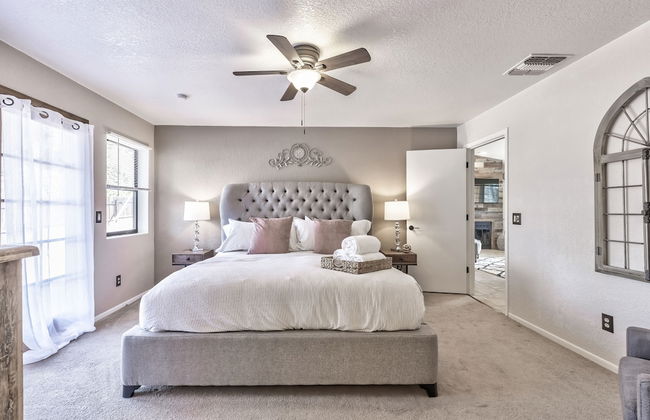 Luxurious Home with Red Rock Views - Foto 4