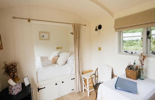 Lapwing Hut - Photo 6