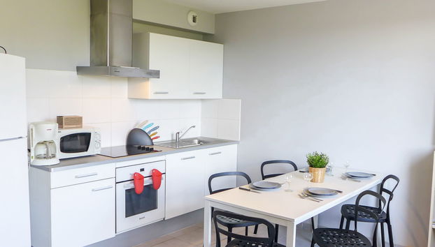 Apartment Amigorena-1 by Interhome - Foto 2, Kitchen / Dining Room