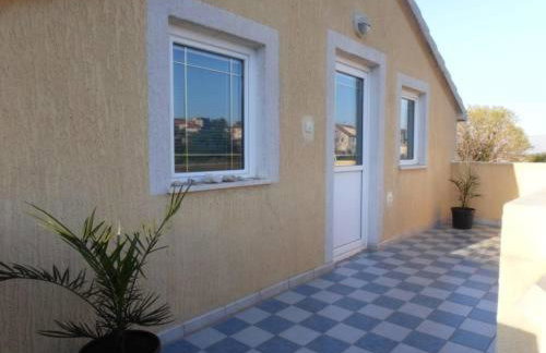 Jenny`s House - Photo 4