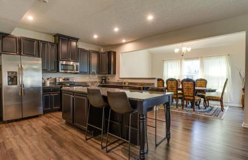 Spacious Home with Fireplace - Near Golf! - Foto 11