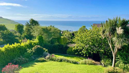 Stunning Charmouth Property with Bay views! - Foto 1, Garden, Garden view