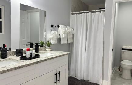 Modern new townhouse near Stone Mountain Sleeps 10 - Foto 48