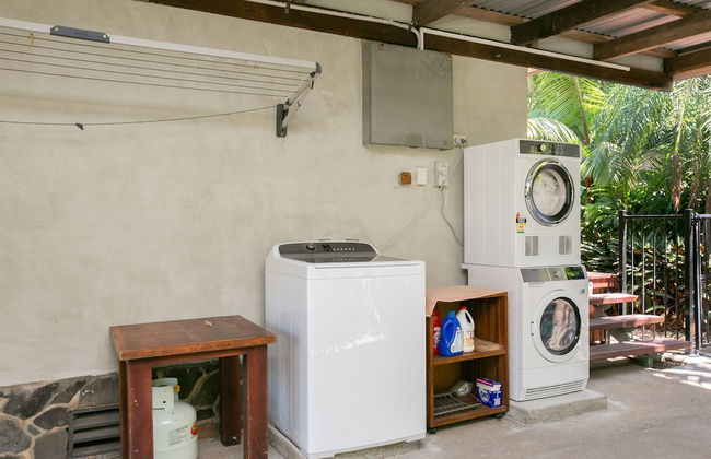 Tropical 3 Bedroom House, Pool plus 4th Bedroom Bungalow - Photo 13