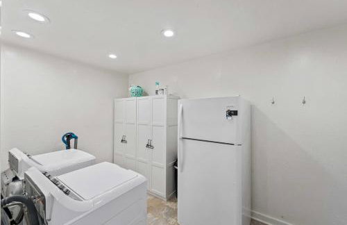 #StayinMyDistrict Starfish Coastal Duplex - Foto 33