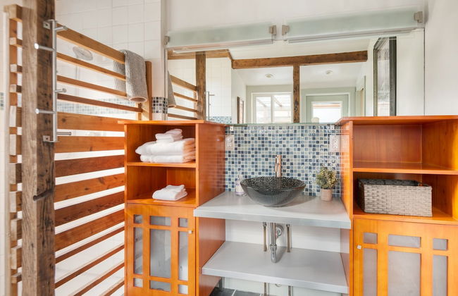 Riverfront Bend by Avantstay Private Dock Kayaks Large Yard w Views Hot Tub - Foto 17