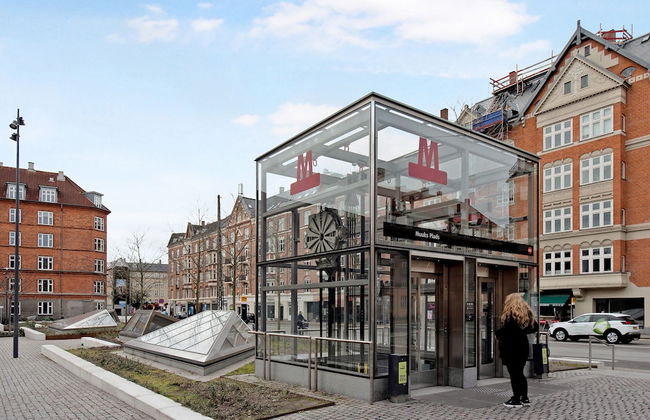 Sanders Constantin - Chic 2-bdr Apt With Balcony - Foto 21