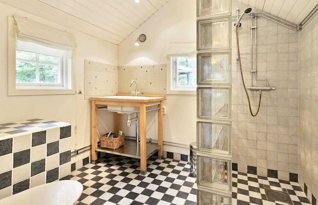 Holiday Home in Hallabro - Photo 9