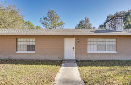 Hike and Fish! Wooded Family Getaway in Interlachen - Foto 24