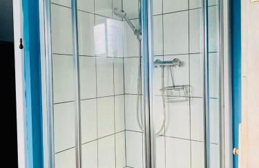 Gorwel, Spacious 3 Bedroom Cottage near the Beach - Photo 10