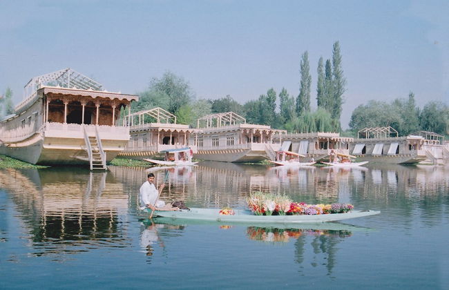 Wangnoo Houseboats - Photo 36