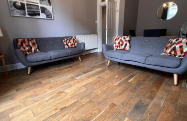 John Knox's Apartment on Edinburgh's Royal Mile - Photo 1