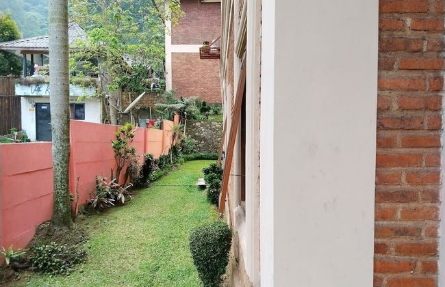 Villa Yustisia Curug 7 Cilember - Foto 53