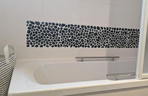 LovelyStay - Sesimbra 3BDR Apartment W/Terrace - Foto 35