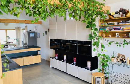 Exklusives Wohnen im Herzen Bayerns - Luxuriöses Haus mit Dachterrasse und Whirlpool, nahe Passau - Foto 12