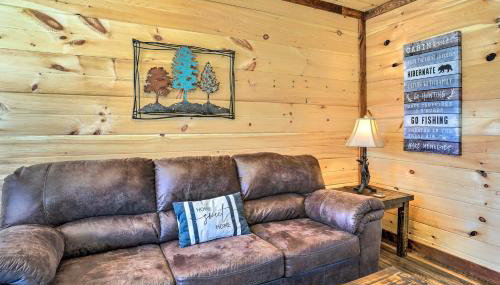 10 Mi to Drive-In Lakefront Trenton Cabin! - Foto 5