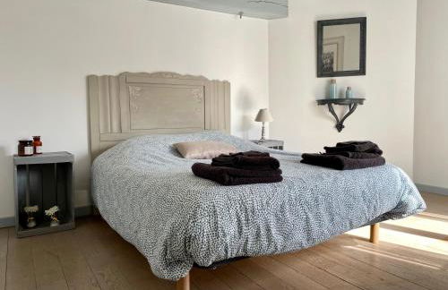 Chez la fille de l éclusier - Foto 1