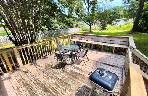 Aerie Oaks Cottage-5min to Lake, 20min to Columbia - Foto 26