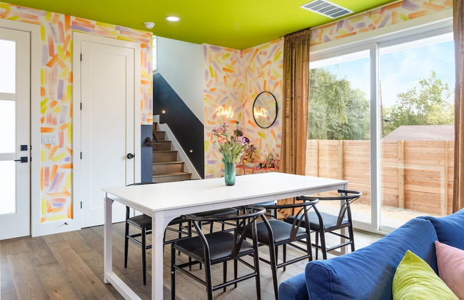 Eastside Home w Killer Yard - Golf Pool Firepit - Foto 15