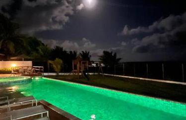 Casa Turquesa Pé na areia Piscina infinita Pet friendly Condomínio fechado - Foto 8