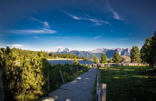 HAUSERHOF Chalet with Dolomite View - Foto 32