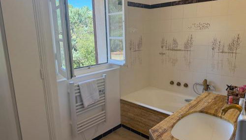 Nouveauté Villa pour 10 Personnes avec Piscine, Pétanque au Coeur des Oliviers de Provence - Foto 2