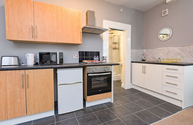 The Elm Wood Apartments - Photo 43