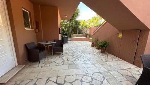 Stefanos Studios - Photo 2