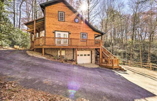 10 Mi to Sugar Mountain! Cabin with Lake Access - Foto 13