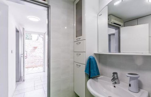 2 Bedroom Nice Home In Sveti Ivan - Foto 23