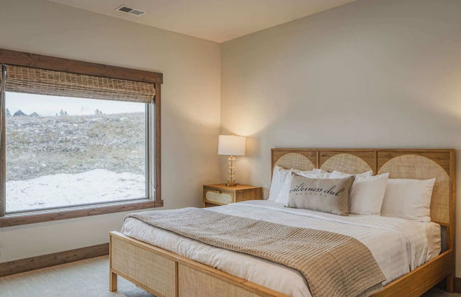 Wilderness Club Escape For 14! - Photo 11