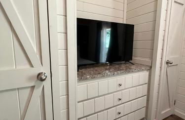 4 Heron Haus, Luxury Tiny House, Pet Friendly, Mins to Downtown Guntersville - Foto 14