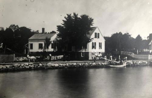 The School House Cottage, Historic 1BR Mystic River Stay Near Seaport - Foto 6