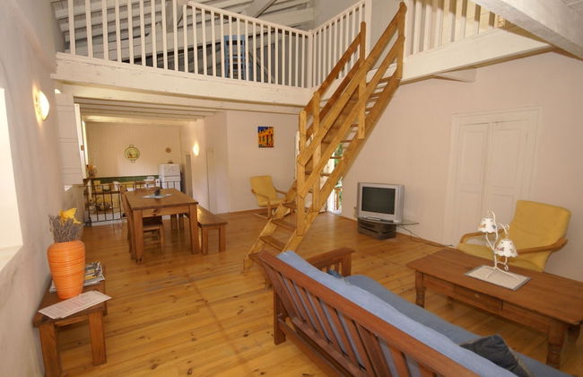 Lovely House With Grass Garden, Shared Swimmingpool, Next to the River Ardeche - Foto 20