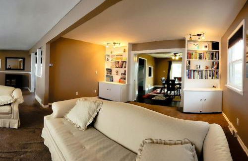 Comfortable and Charming, 15 mins to Niagara Falls - Foto 8