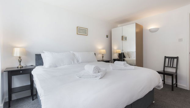 Raleigh Square - 2BR Ground-Floor Apartment in Nottingham - Foto 2, Imagen principal