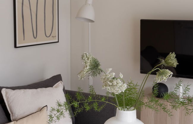 Waterfront Cabins - Photo 6