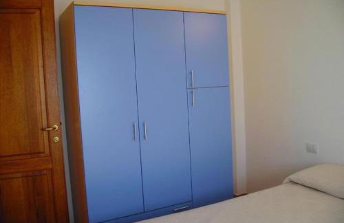 Lisa's lovely house - Photo 17