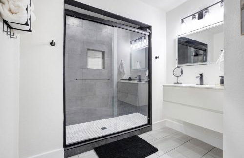 The Birch House - Serene Texas Lake Retreat - Foto 4