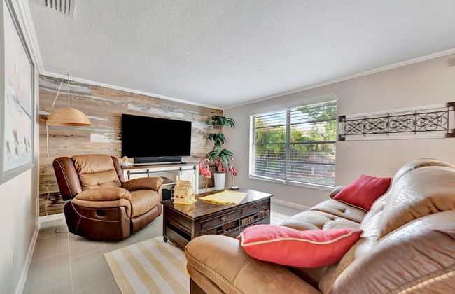 The Tarpon Treasure - Family Home 5 Mins to Beach - Foto 1