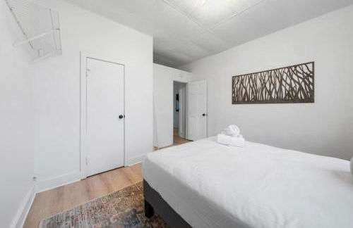 Cozy 1BR with Parking - Near UC, Zoo, Downtown - Foto 14