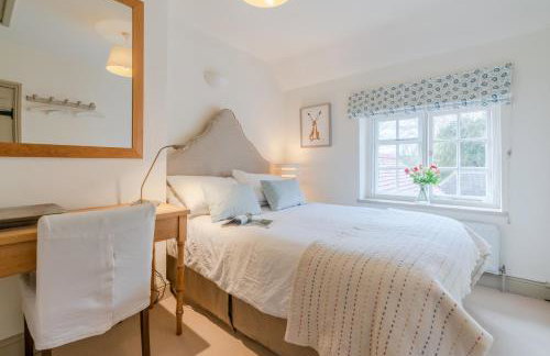 Manor Lodge Cottage - Photo 17